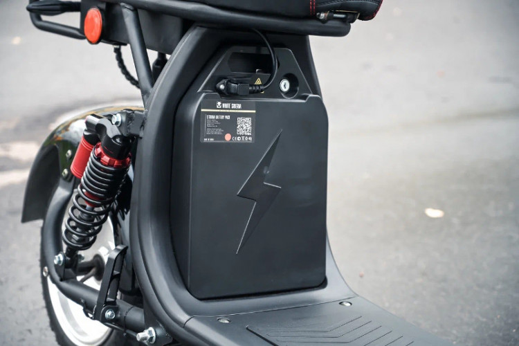 Электроскутер WHITE SIBERIA PRO 2500W в Тюмени