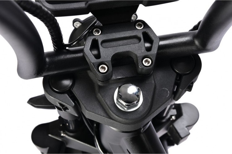 Электроскутер WHITE SIBERIA PRO BLACK EDITION 5000W в Тюмени