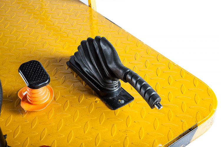 Грузовая электрическая тележка RuTrike СКЛАД 2000 в Тюмени