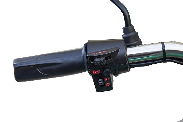 Грузовой электрический трицикл RuTrike Вояж К1 в Тюмени