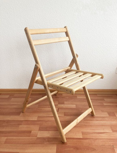Стул складной деревянный в Тюмени
