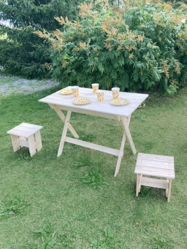 Стол складной деревянный в Тюмени