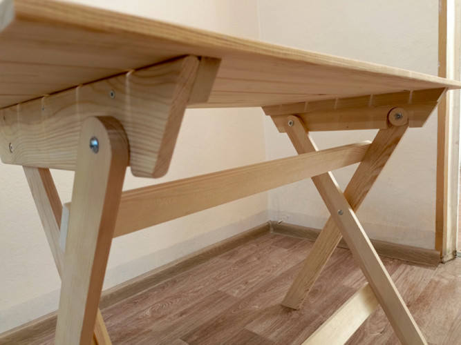 Стол складной деревянный в Тюмени