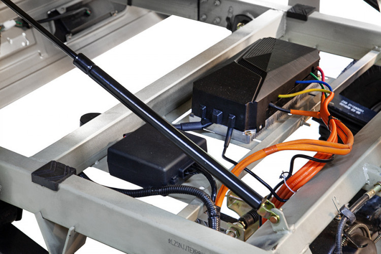 Грузовой электротрицикл Rutrike Эксперт ПРО Плюс 2200 в Тюмени